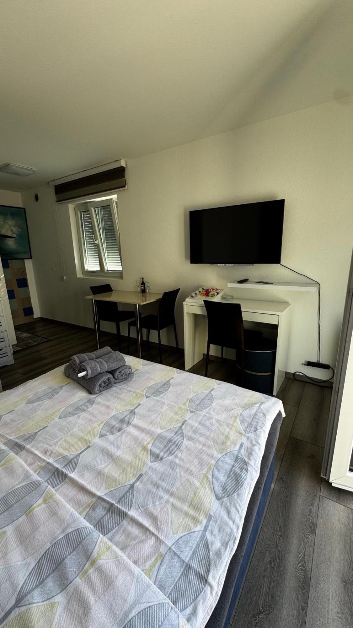 Plein Soleil Apartment Martigny Bagian luar foto